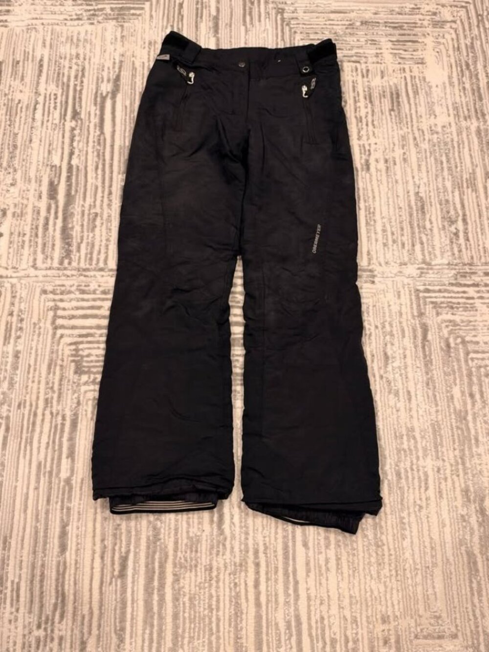 Obermeyer women's size 4 black HydroBlock waterproof insulated snow pants